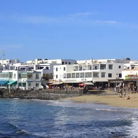In Playa Blanca Sleeps 6 Includes Swimming Pool And Air Con 8 플라야블랑카