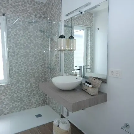 In Playa Blanca Sleeps 6 Includes Swimming Pool And Air Con 8 Villa *