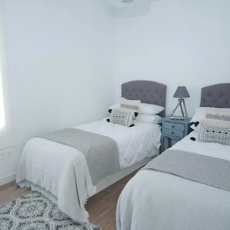 In Playa Blanca Sleeps 6 Includes Swimming Pool And Air Con 8 Villa Playa Blanca